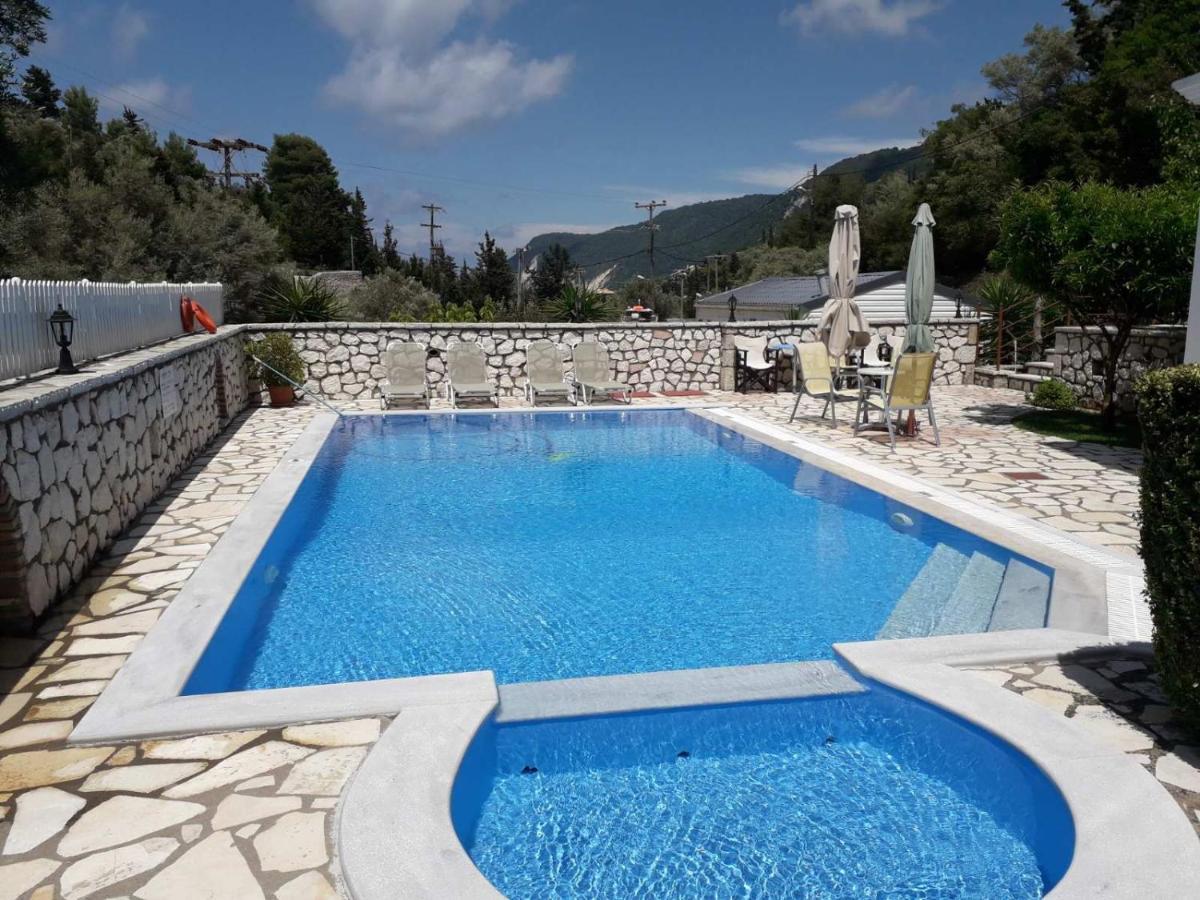 Agios Nikitas Dolphins Apartment Exterior foto