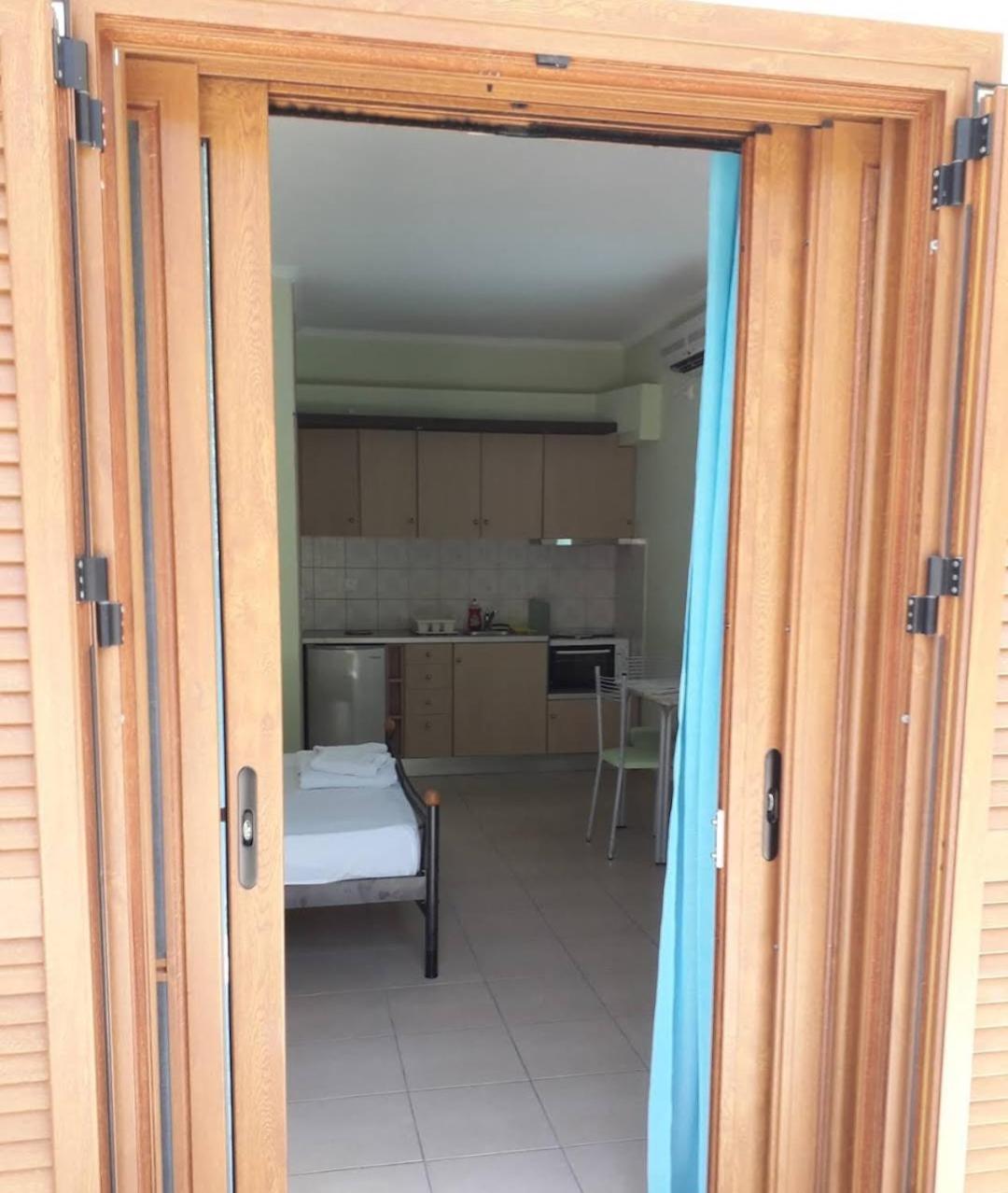 Agios Nikitas Dolphins Apartment Exterior foto