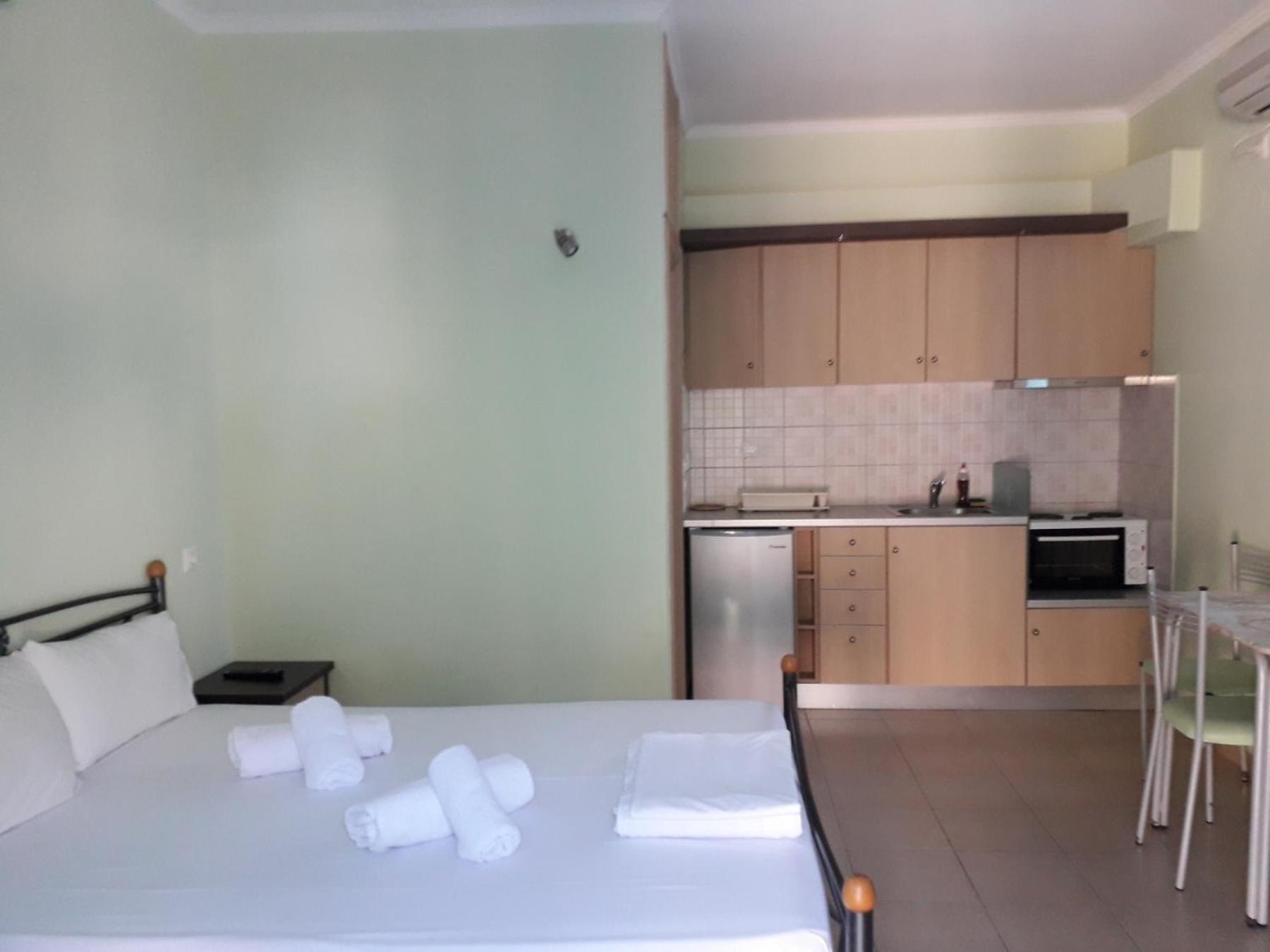 Agios Nikitas Dolphins Apartment Exterior foto